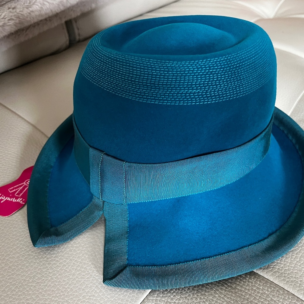 Schiaparelli Hat, vintage, NWT, bright blue